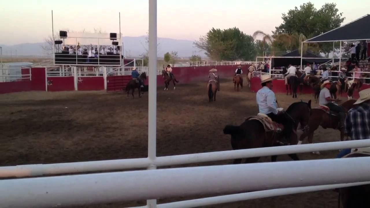 Sabado de Gloria 2011 Bakersfield sports arena 2 YouTube