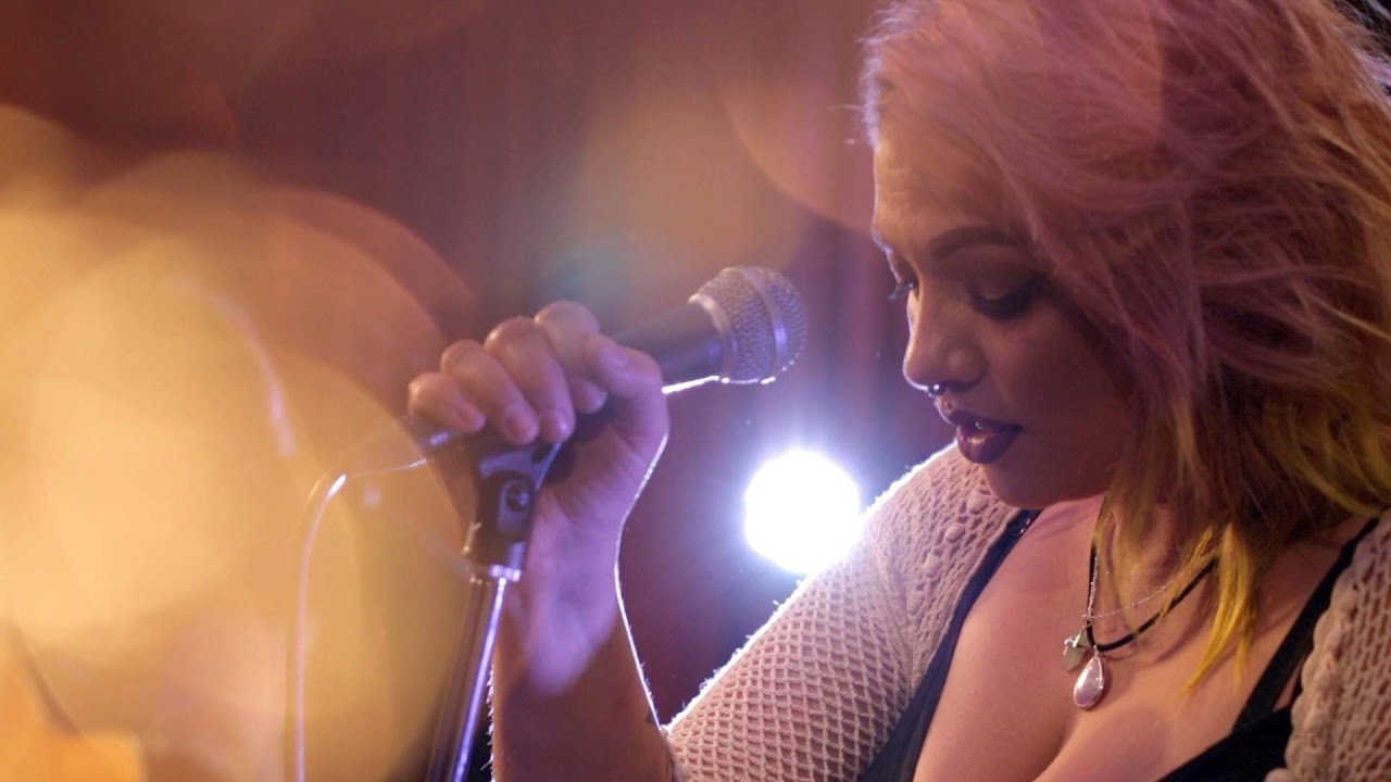 Stellar Addiction - One More Day (Official Music Video)