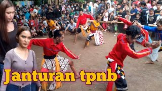 Download Lagu Janturan massal ebeg TPNB Live Parakan || Ndadi jaranan. Kesurupan Kuda Lumping. ebeg kompak MP3