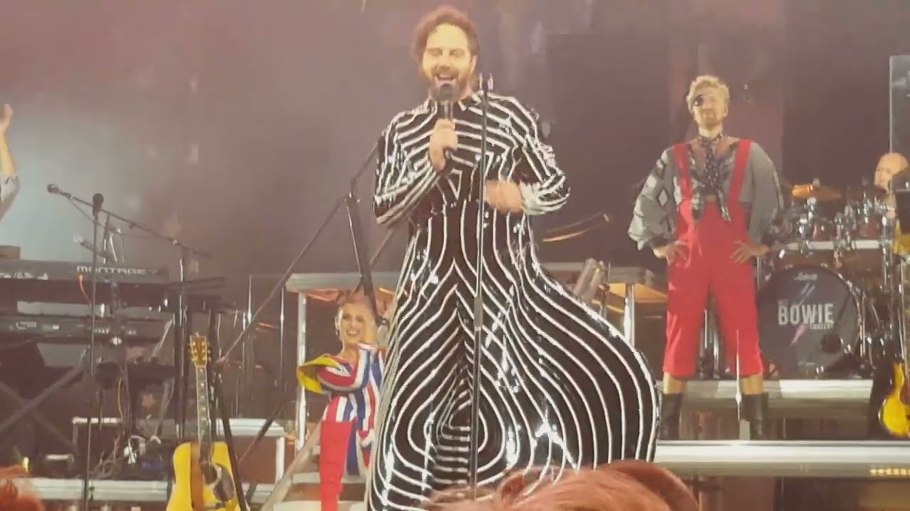 Het Bowie Concert - Compilation - Martini Plaza, Groningen, Netherlands September 9 2022