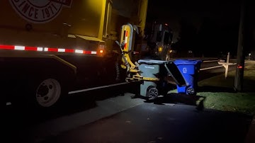 Peterbilt 520 Labrie Automizer Whipping Lids