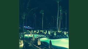 Pulsating Ambiance for Coffee and Work