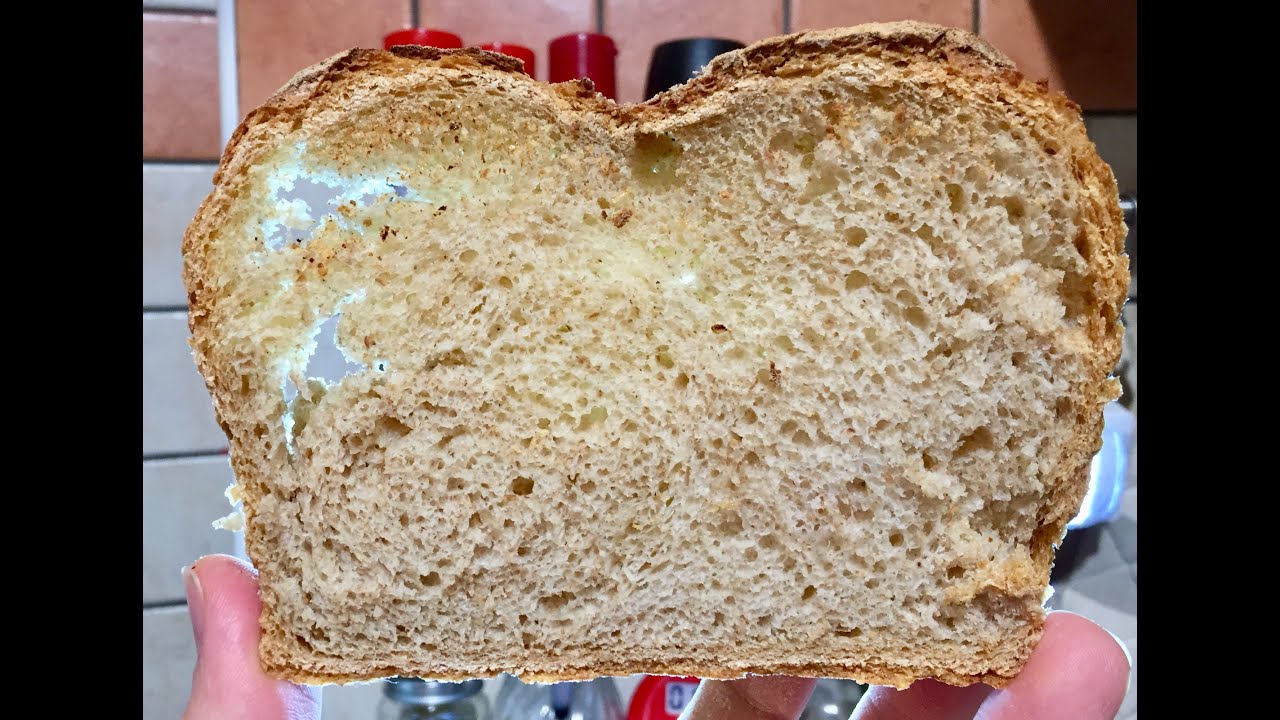Pane con farine di grano antico siciliano molito a pietra Perciasacchi e Russello