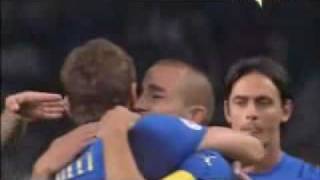 Sweet moment of Totti and Cannavaro at World Cup celebration