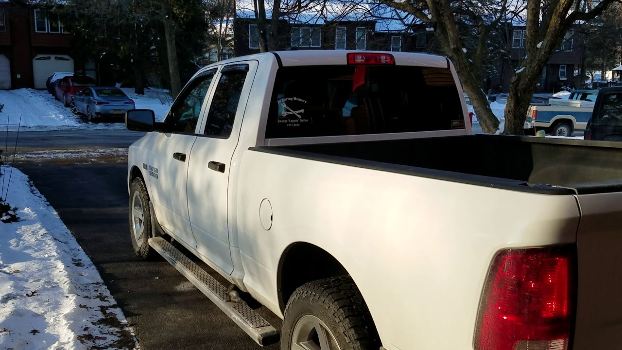 Cold Start 2017 Dodge Ram 1500 5.7 Hemi Express