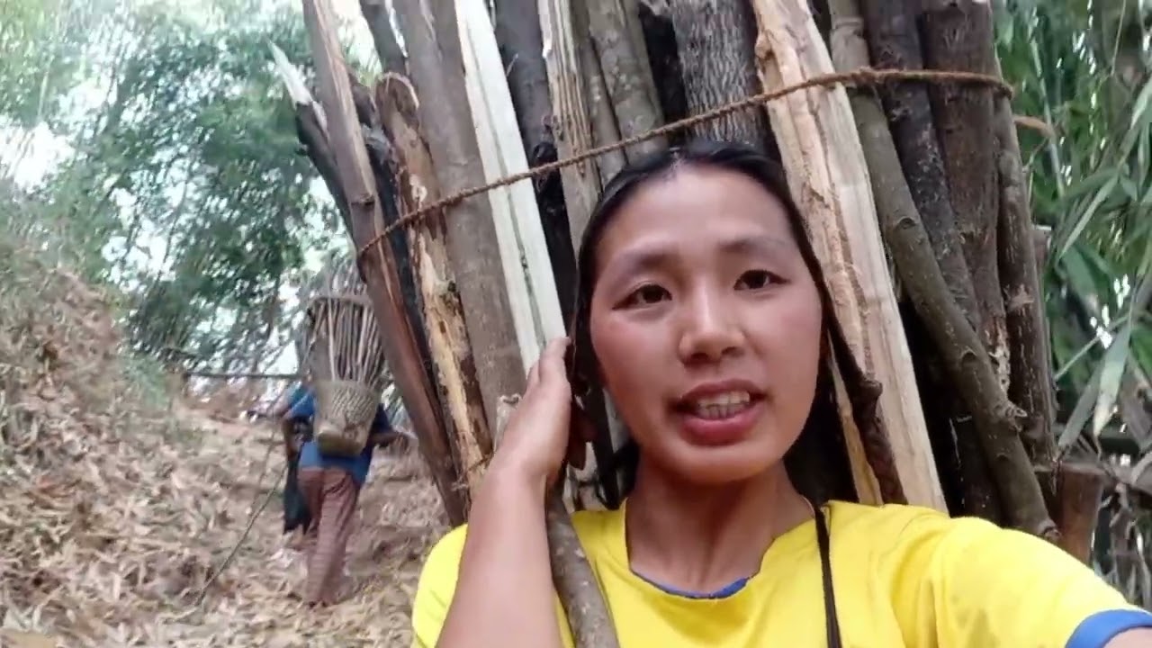 Carrying firewood and spending time with kids      Villagelifestylevlog 