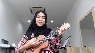 The Lion Sleeps Tonight (Singa Tidur Malam Ni) covered by Amira Aman