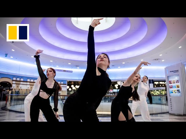 Russian teens dance to K-pop amid Asian culture boom class=