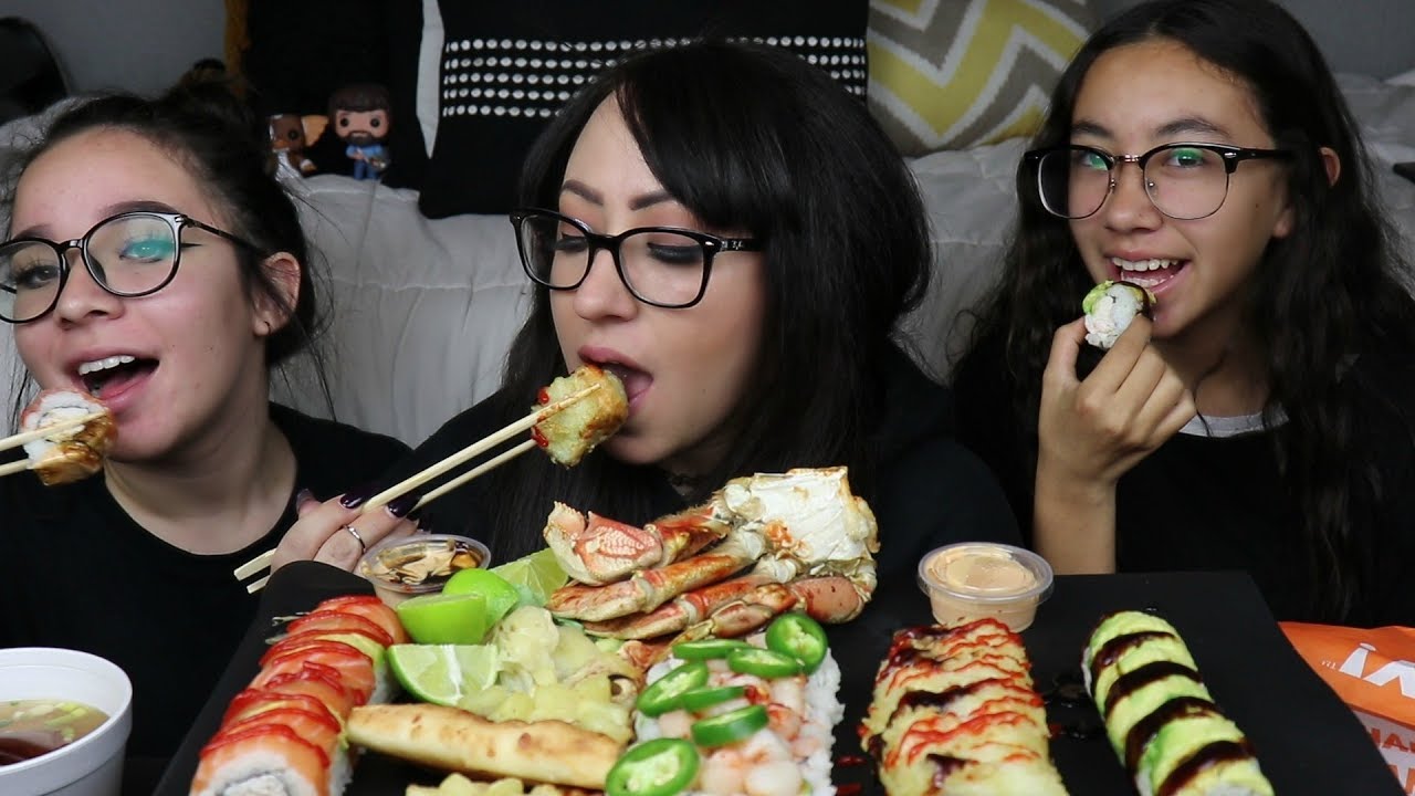 СУШИ, ДАНДЖЕНЕССКИЙ КРАБ, ПИЦЦА МУКБАНГ | КУЛИНАРНОЕ ШОУ
