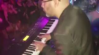 Miniatura de "Loco Loco Grupo Mania Richard Marcell on piano y mi compadre Peye Bass"