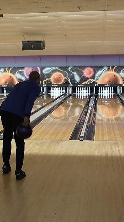 mookie-betts-is-a-damn-good-bowler-bowling-likeandsubscribe-shorts