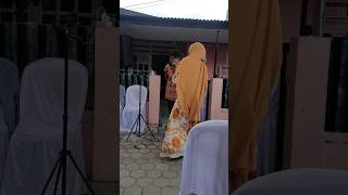 ada dia - alisa - mak mak bergoyang