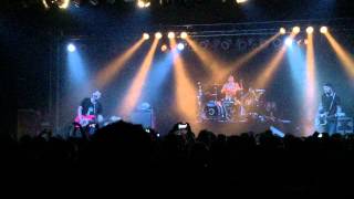 Blink182 With Matt Skiba  Violence  At Soma San Diego 32015 crowd Chants Skiba