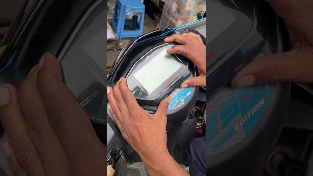 TVS ntorq Service light off