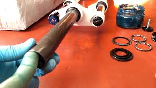 видео: Установка новой вилки на велосипед, обрезка штока, полная инструкция! Rock Shox XC28 картинка: Установка новой вилки на велосипед, обрезка штока, полная инструкция! Rock Shox XC28