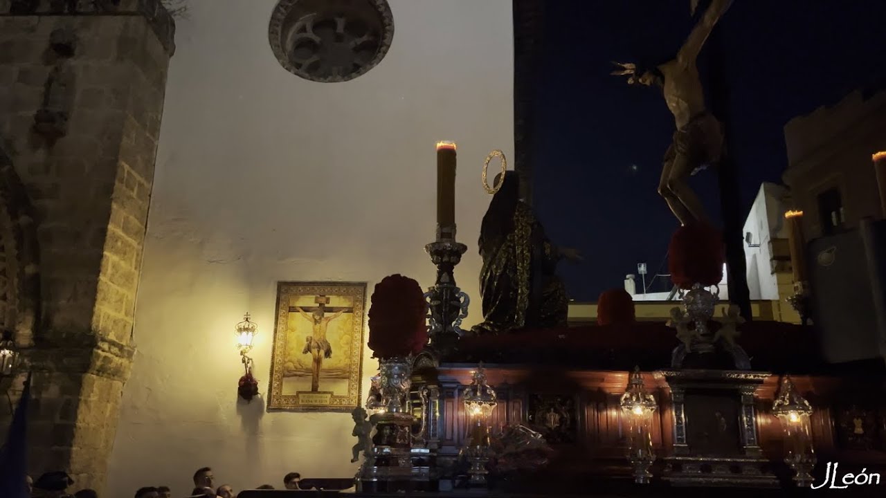 [4K] Entrada Cristo de la Buena Muerte (La Hiniesta) 2023