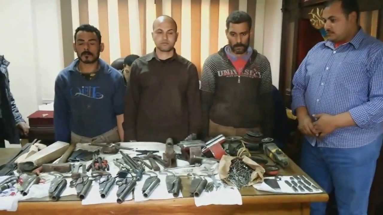 ضبط 3 أشخاص يديرون ورشة تصنيع أسلحة نارية بالمنوفية