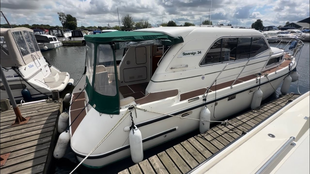 Bounty Sovereign 34 Sedan for sale at Norfolk Yacht Agency