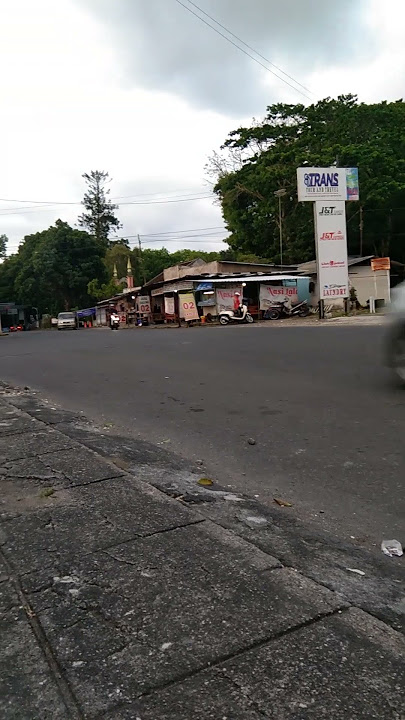 jalur menuju pintu tol lewat Bendungan lahor karangkates malang Jatim