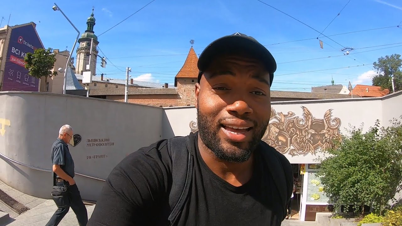 Watch out for this in UKRAINE!!! | Lviv, Ukraine | VLOG 594