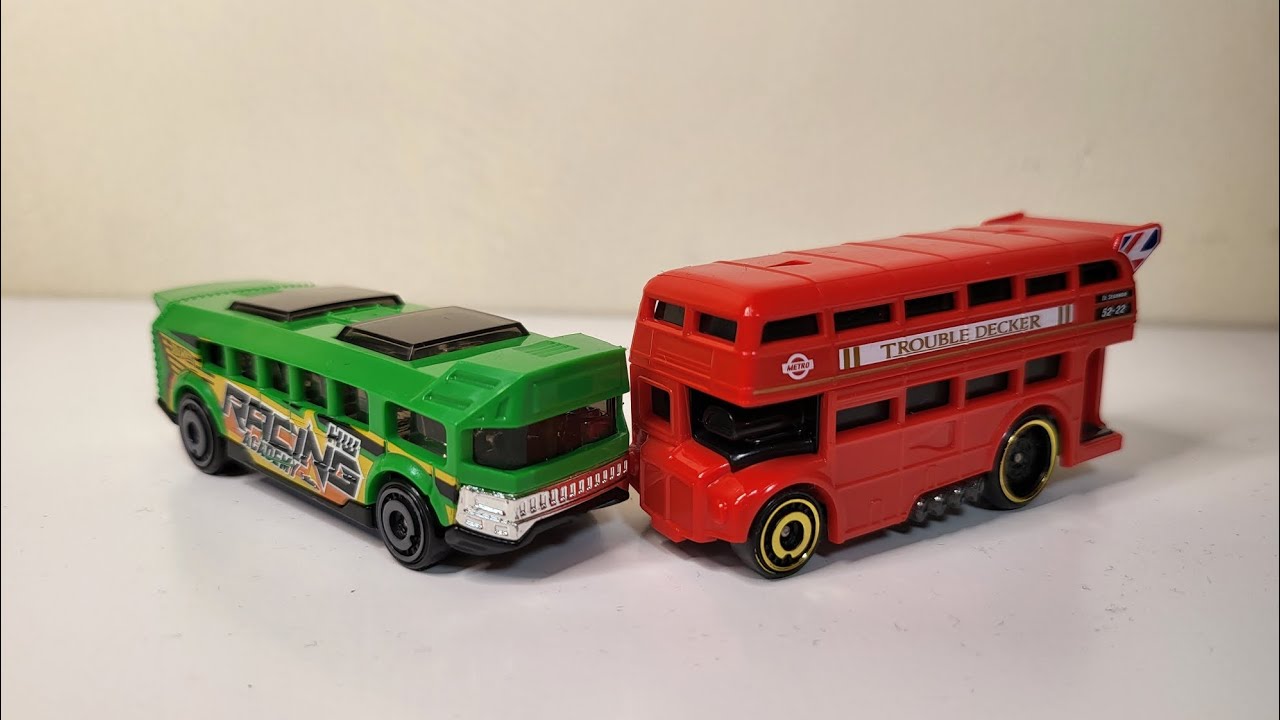 British Trouble Decker VS USA High School Bus YouTube british-trouble-decker-vs-usa-high-school-bus-youtube