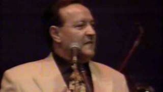 ROBERTO TORRES--MADRID 1991--Caballo Viejo chords