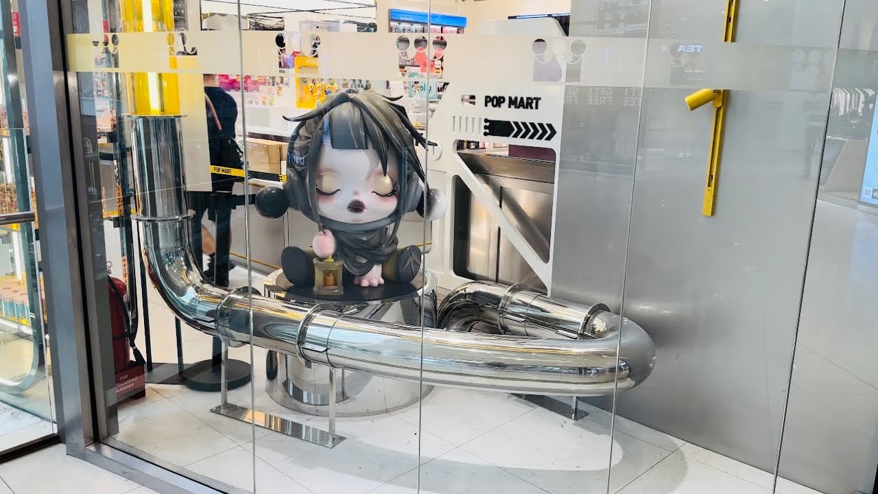 I went to POP MART Pavilion Bukit Jalil (Newly opened) 🕊️