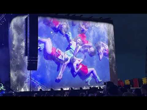 Lana del rey - pretty when you cry 240824 reading festival uk