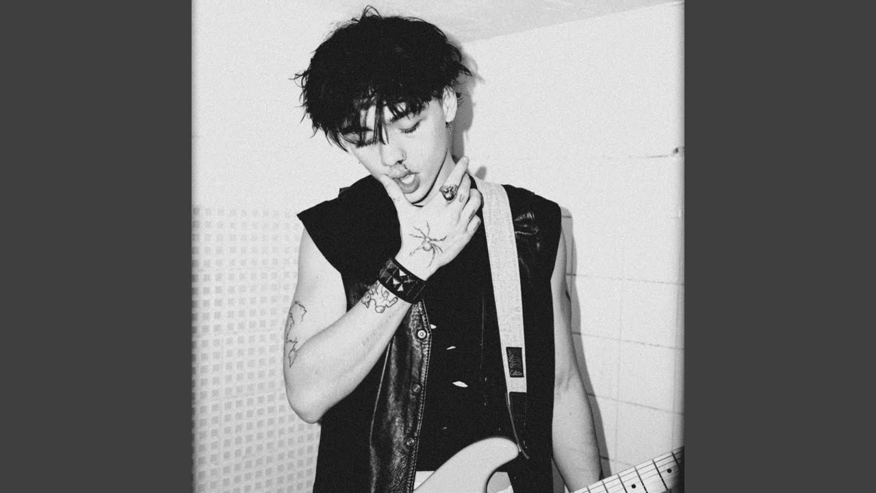 dikka bei dir läuft adlı videoyu YouTube'da izle dikka bei dir läuft adlı videoyu YouTube'da izle