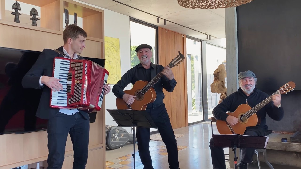 Cuando cante el gallo azul - Larbanois & Carrero, Piero y Horacio