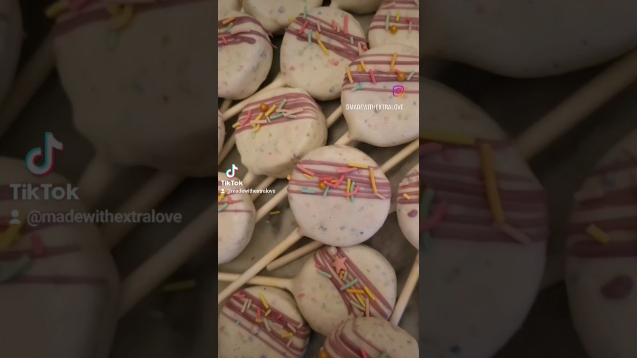 Farewell Cakepops made for a graduation 👩‍🎓