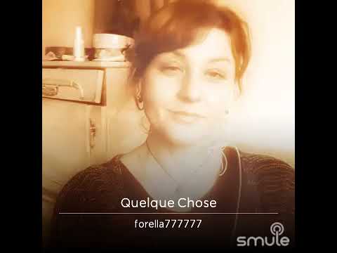 Quelque chose. Carla Bruni