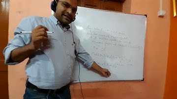 Why NaCl does not conducts electricity in solid state.