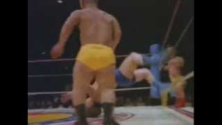 Midget wrestling - face slide tastic! (THE ORIGINAL)