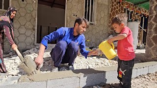 Village family. Babak paints the kitchen wall beautifully and a village house is built🧱🎨