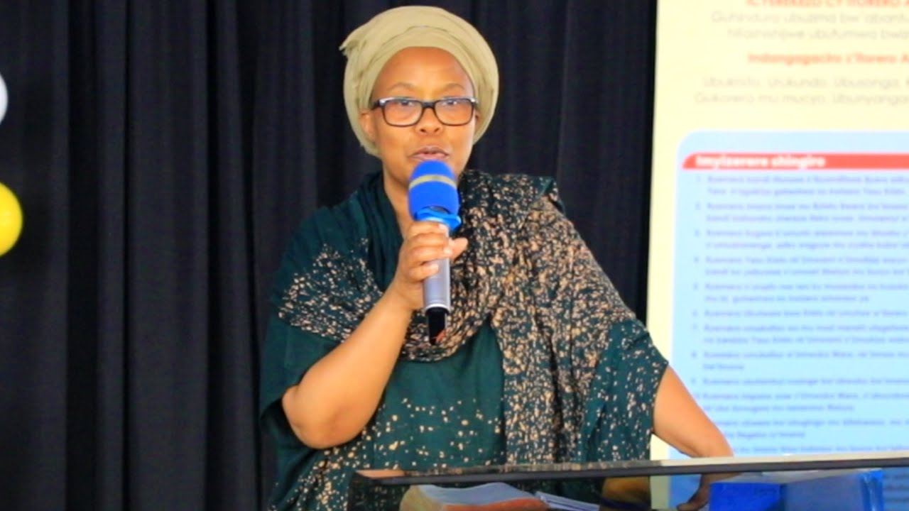 UBUTUMWA MVUYE Suedi😨 Imana Yabanje Kumukuzaho Amaherena no Kwambara