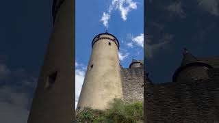 La torre du Castle de Vianden au Luxembourg 🇱🇺 #europe #viandencastle #luxembourg #castle