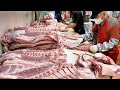 새벽 2시30분 마장동 돼지 발골 현장, 전문가의 능숙한 칼질 / How to slaughter pigs, Handcrafted Pork Belly-Korea street food