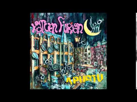 Apurtu — Apurtu - Ilargiari begira