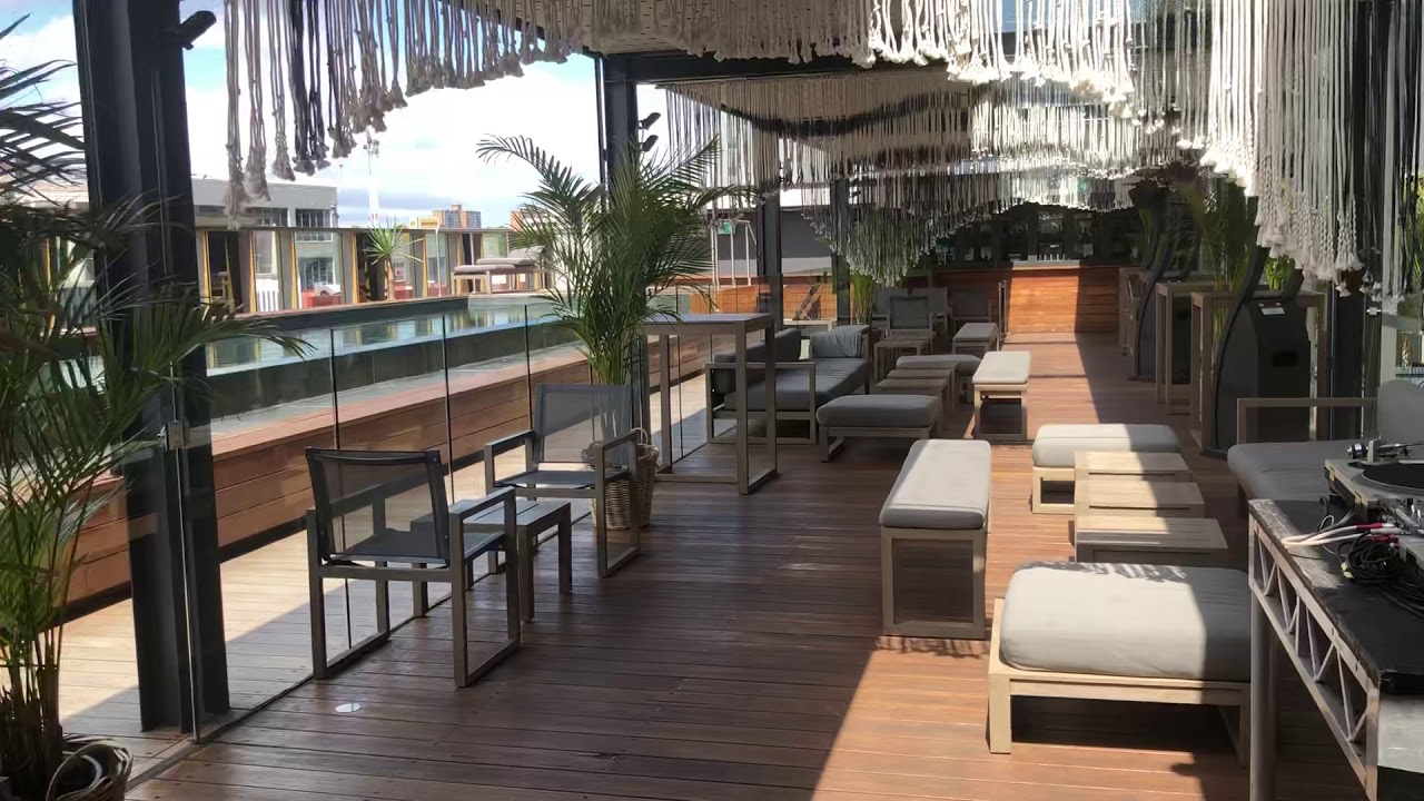 Old Clare Hotel Rooftop bar & Pool video review