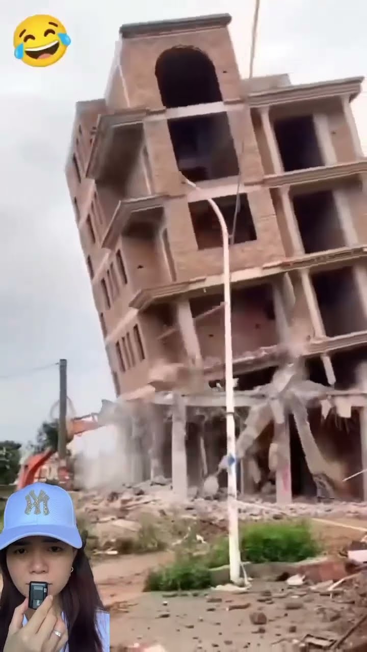 BOCIL TANGAN AJAIB BISA ROBOH KAN RUMAH GEDONG ⁉️?#shorts