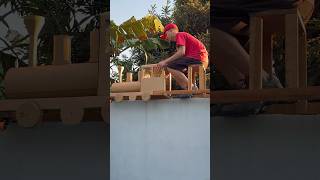 Coloquei um trem de papelão em cima do muro #shorts