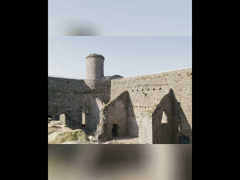 Harlech Castle: A Medieval Marvel #shorts