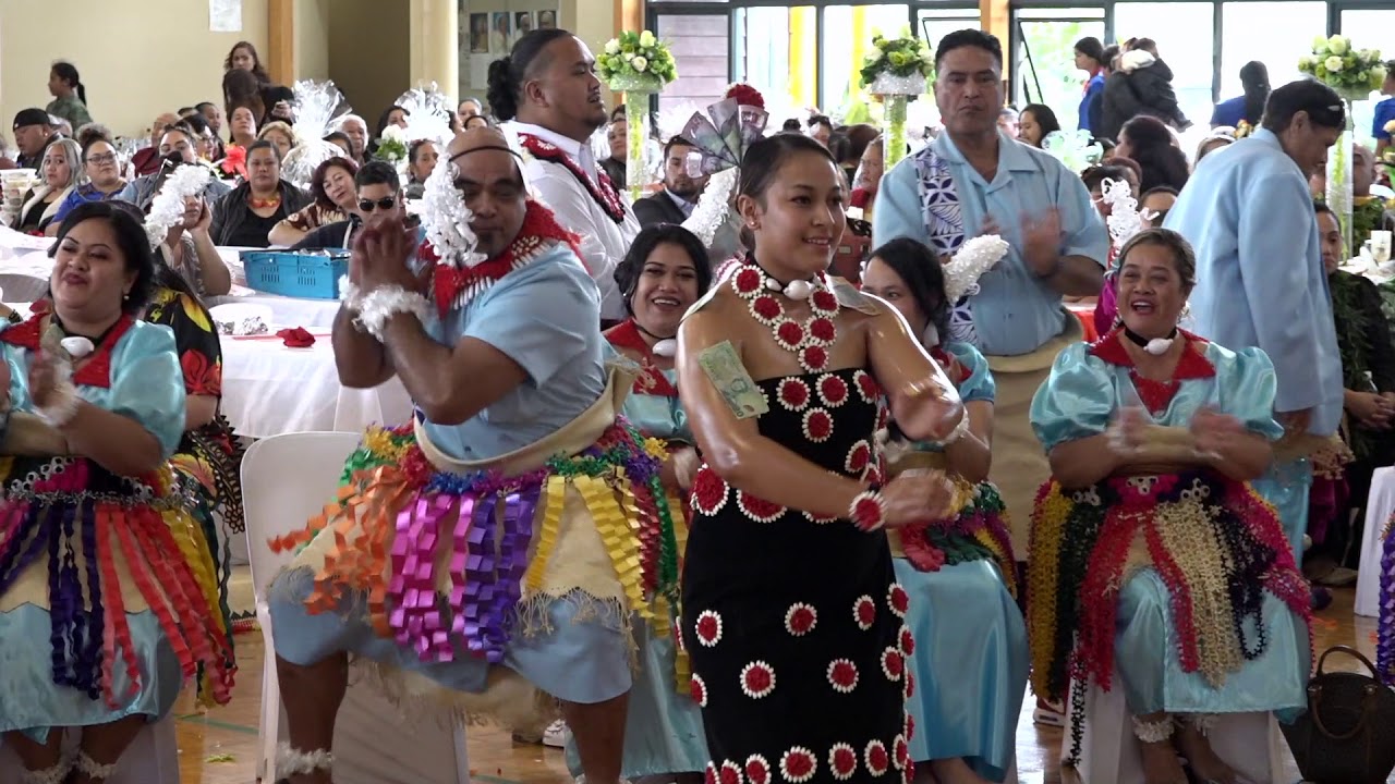 Tu'iha'anai Ma'ufanga Tau'olunga song