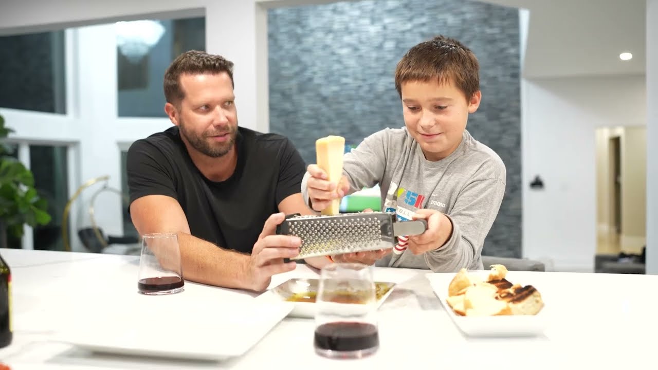 Rockford, IL has THIS Vacation Rental?! - Cerro Vista