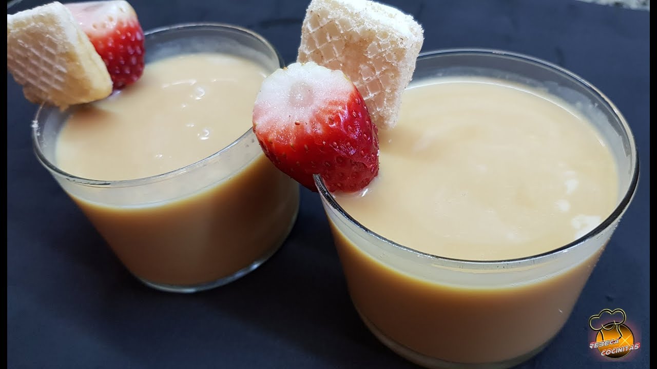 Кубок белого шоколада и карамели