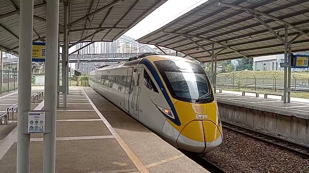 ETS GEMAS-PADANG BESAR/IPOH STESEN BANDAR TASIK SELATAN