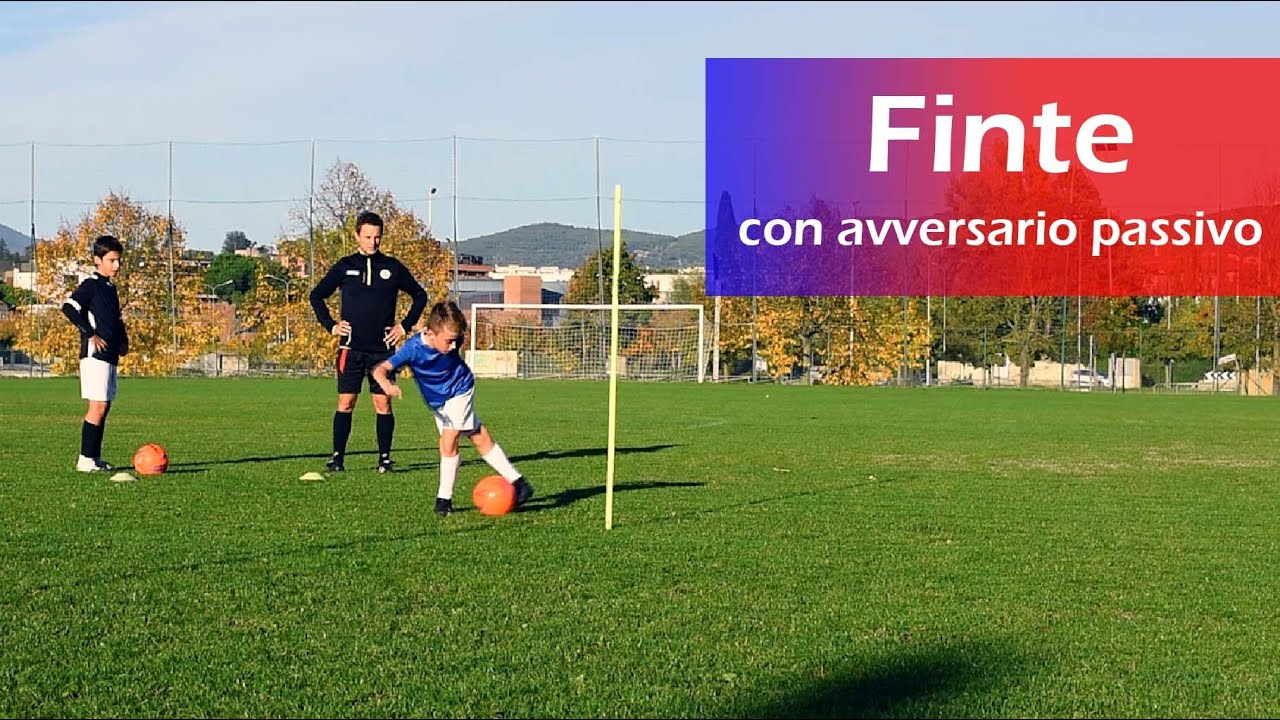 Finte con avversario passivo, allenamento alla tecnica individuale nel gioco del calcio - Parte 1