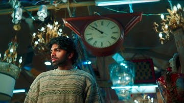 Kavin Lavari - 10 mins (Official Music Video)