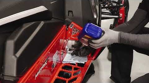 850 INDY VR1 Chaincase Fluid Replacement - Polaris Snowmobiles